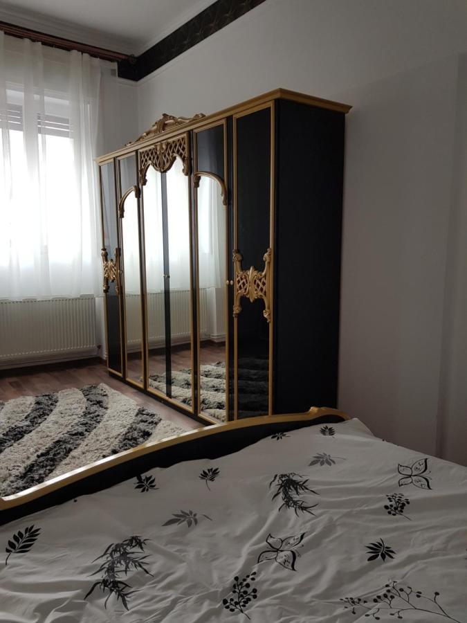 Casa Adita 2*